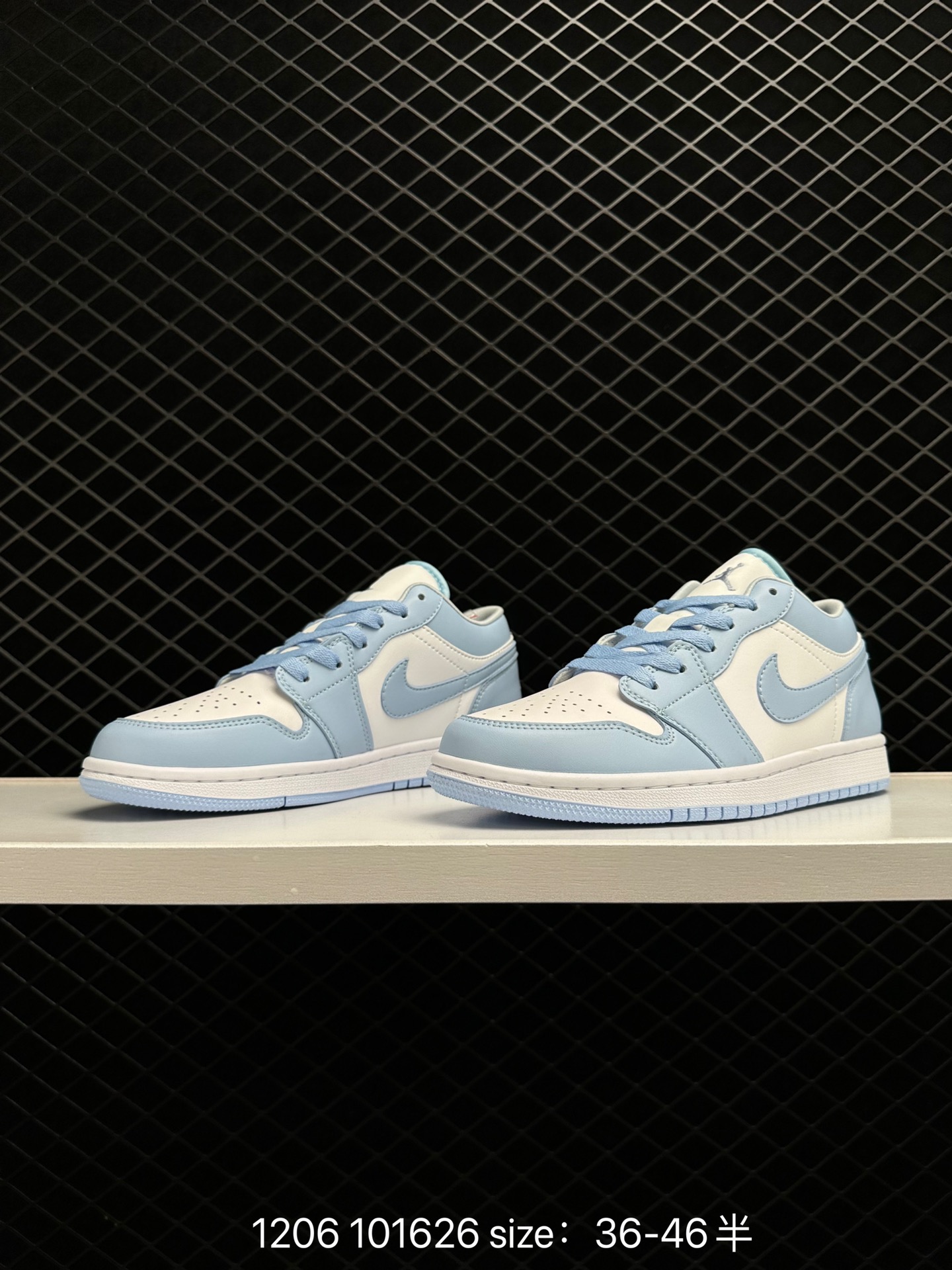 Air Jordan 1 Low AJ1